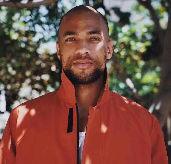 Kendrick Sampson